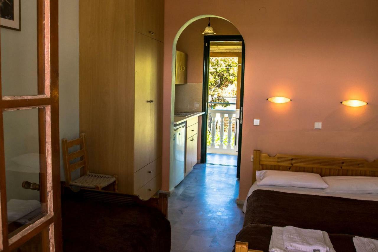 Nikos Studios Alykes Zakynthos Island Ngoại thất bức ảnh